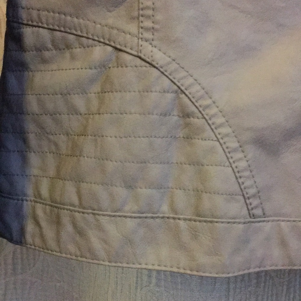 Faux leather jacket - Picture 4 of 6